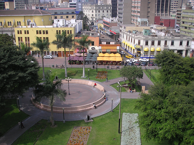 Vista aérea do Parque Kennedy em Miraflores