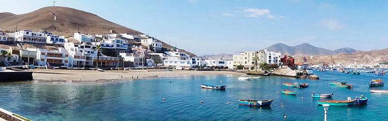 Praia San Bartolo em Lima 