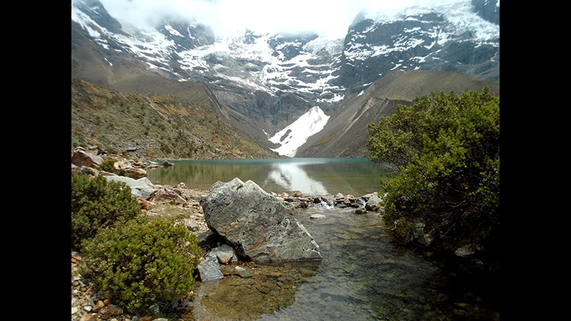 Caminho da Laguna Humantay no Peru