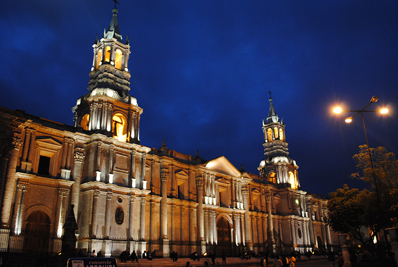 Visite a Catedral de Arequipa